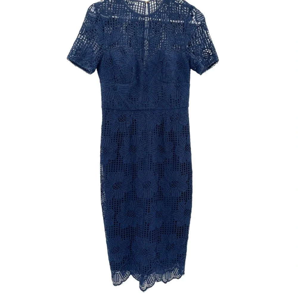 Trina Turk Women's Navy Blue Lace Sheath Dress Short Sleeve Back Zip Size 2 - Picture 3 of 13